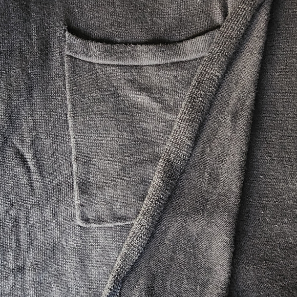 Blue Sky plus-size black knit long cardigan with patch pockets. Size 1X - Picture 7 of 10